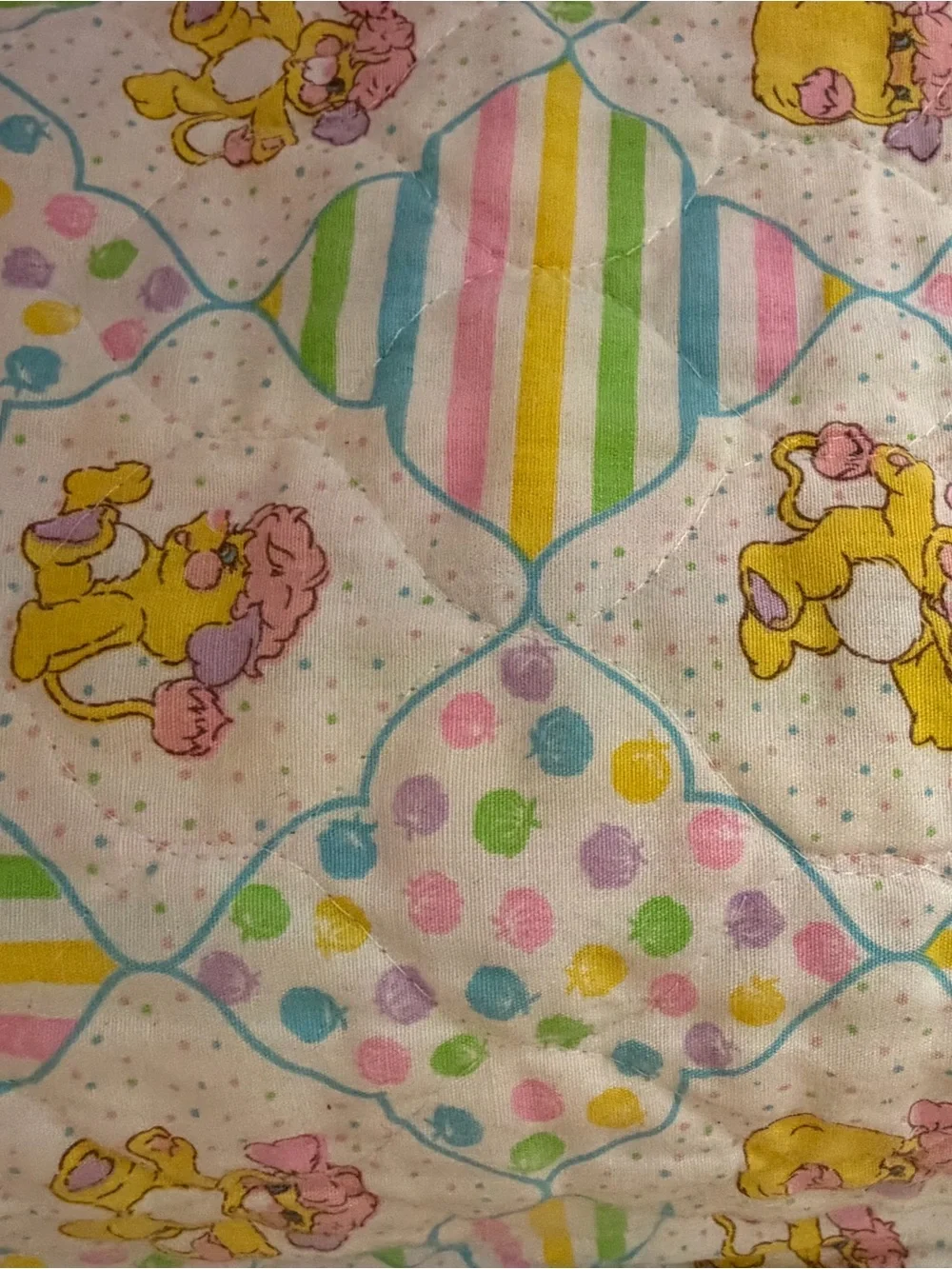 Vintage POPPLES baby quilt pastel rainbow